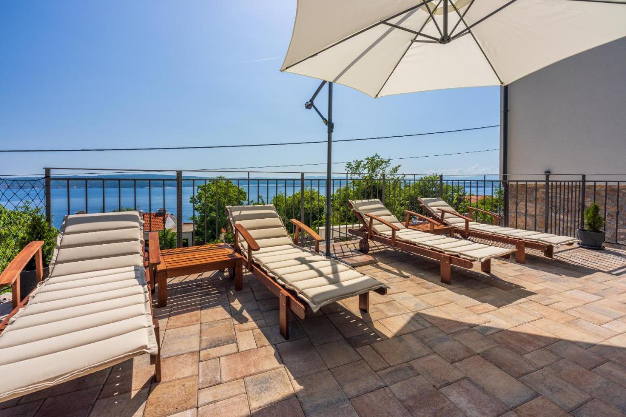 Vila Antani With Heated Pool, Sauna & Jacuzzi *